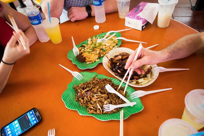 Singapore Full-Day Bike & Food Tour ( Private Tour ) - Along the river toward Chinatown