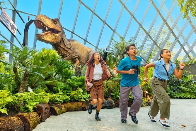 Singapore Gardens by the Bay & Jurassic World with Hotel Pick up - Hotel pickup, group size, and the ticket problem