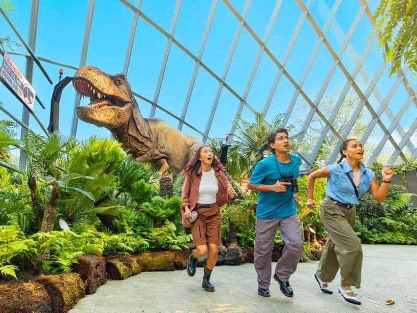 Singapore: Gardens by the Bay & Jurassic World with Pickup - Key points before you book