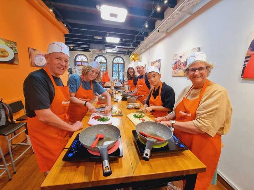 Singapore: Hands-on Cooking Class with Cultural Immersion - Food culture before the cooking begins
