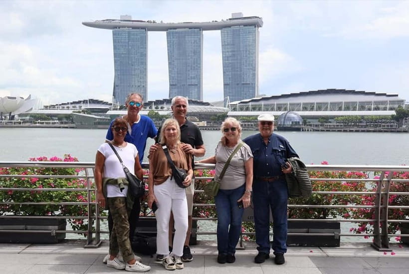 Singapore: Historical Civic District & Marina Bay Walk Tour - Old Hill Street Police Station and Fort Canning