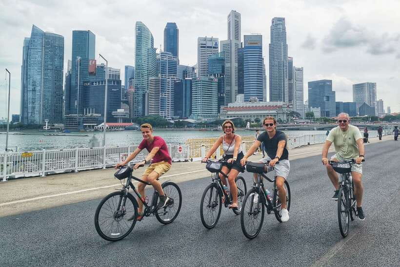 Singapore: Historical Half-Day Bike Tour - Following the Singapore River