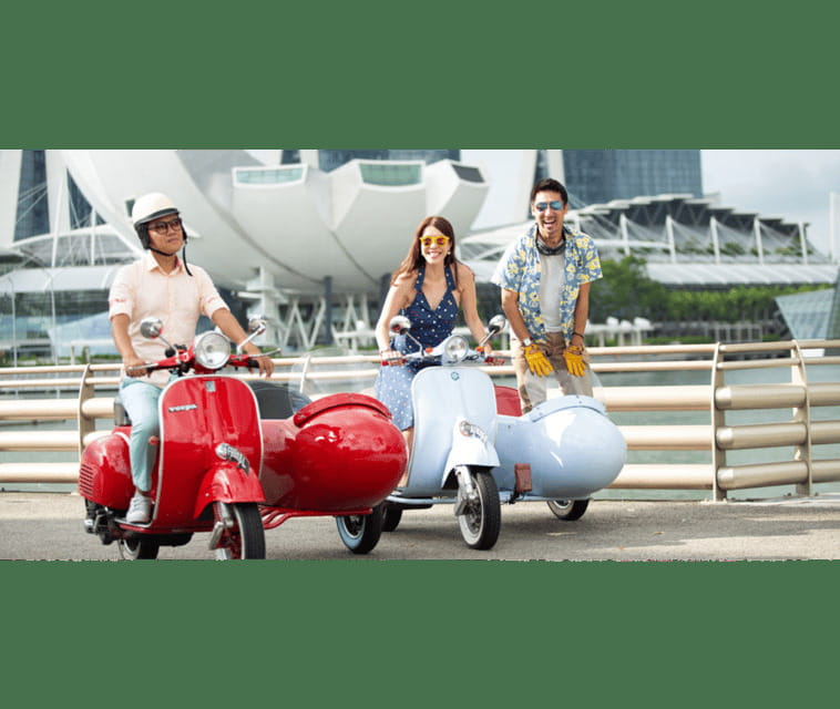 Singapore: Kampong Glam & Civic District Vespa Sidecar Ride - Narrow lanes, street art, and photo stops