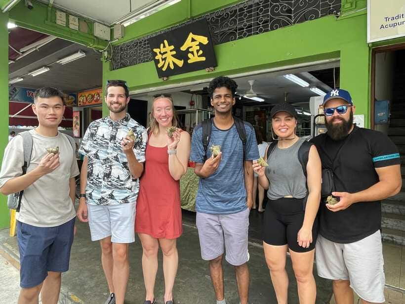 Singapore: Katong Local Food and City Highlights Tour - Weather, Clothing, and What to Carry