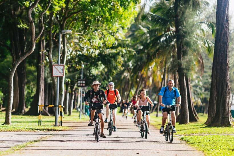 Singapore: Lion City Highlights Bike Tour - Starting near Nicoll Highway MRT