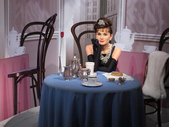 Singapore: Madame Tussauds Sentosa E-Ticket - What your visit to Madame Tussauds Singapore feels like