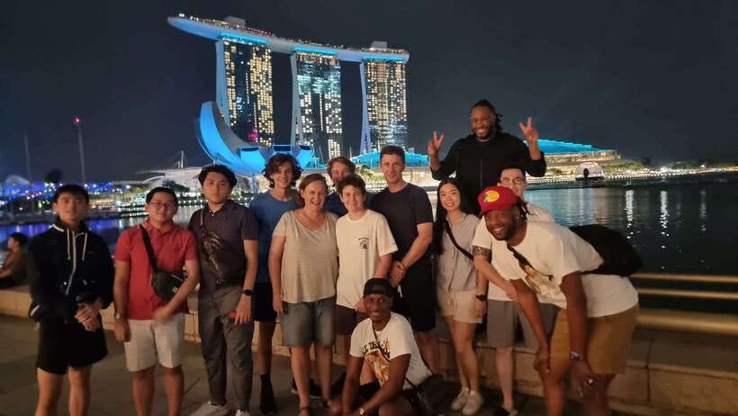 Singapore: Marina Bay Night Tour by Bicycle - How difficult is the cycling?