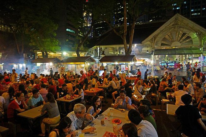 Singapore Nightlife: Street Food, Night Views and Drinks - Why this Singapore night tour works well