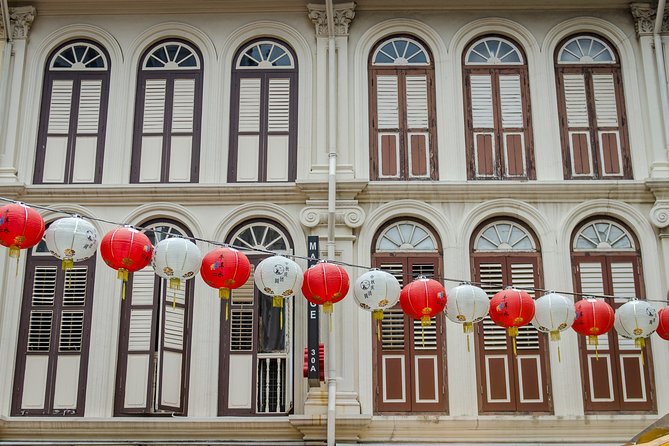 Singapore Photography Masterclass - Private Photography Lesson - Chinatown: street scenes with room for real practice