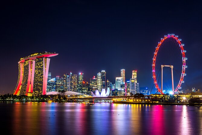 Singapore Private Customized City Tour with Driver - Chinatown gives the tour its strongest cultural contrast