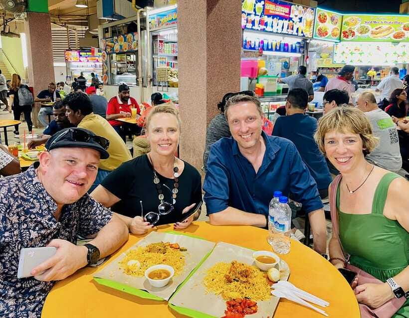 Singapore: Private Food & Heritage Walking Tour - Kampong Glam and Singapore’s layered identity