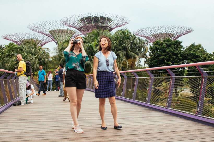 Singapore: Private Tour w/ Locals – Highlights & Hidden Gems - Raffles Hotel and Singapore’s polished image