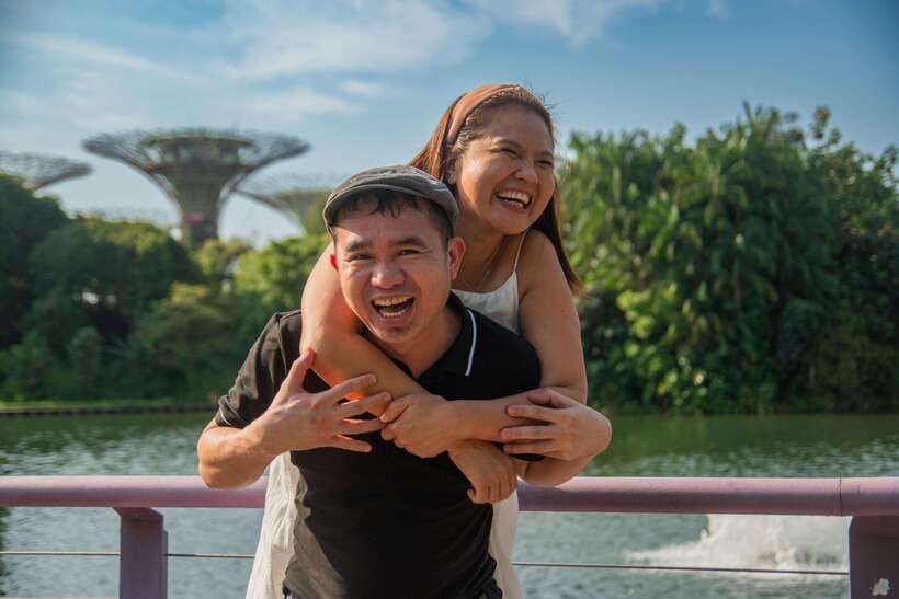 Singapore: Professional photoshoot at Gardens by the Bay - Why Gardens by the Bay works so well for portraits