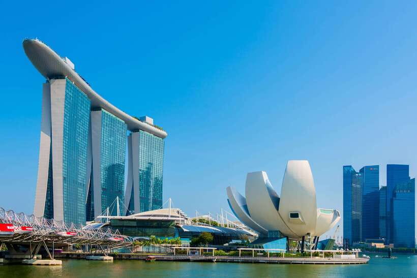 Singapore: Professional Photoshoot at Merlion Park - My Verdict: Book It for a Personal Singapore Keepsake