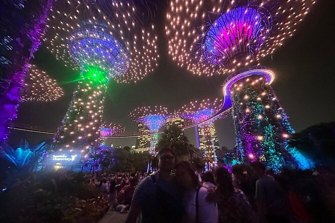 Singapore River Cruise and 2 Must-see Water Light Shows - What the small-group format really means