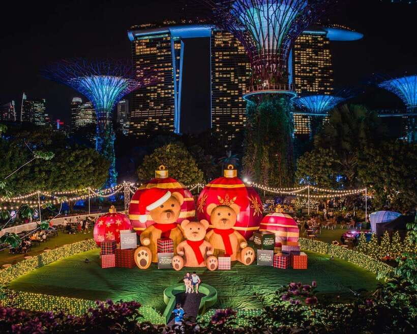 Singapore: River Cruise and Merlion Park Guided Tour - Clarke Quay and the sunset river cruise