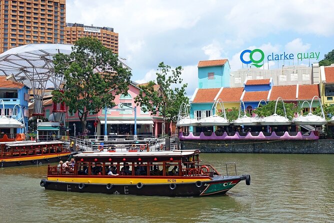 Singapore River Cruise E-Ticket - The Merlion and Singapore’s national symbol