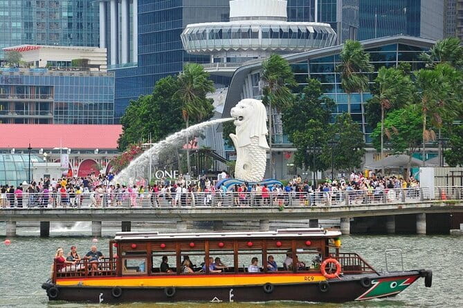 Singapore River Cruise Tour with E-Tickets - Boat Quay and Raffles Landing Site