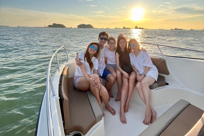 Singapore Southern Islands Speedboat Guided Tour - Leaving Sentosa Cove for open water