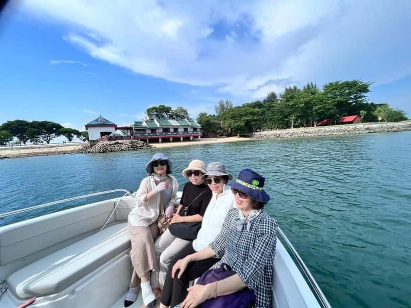 Singapore Southern Islands Speedboat Guided Tour - What to bring, and what to leave behind