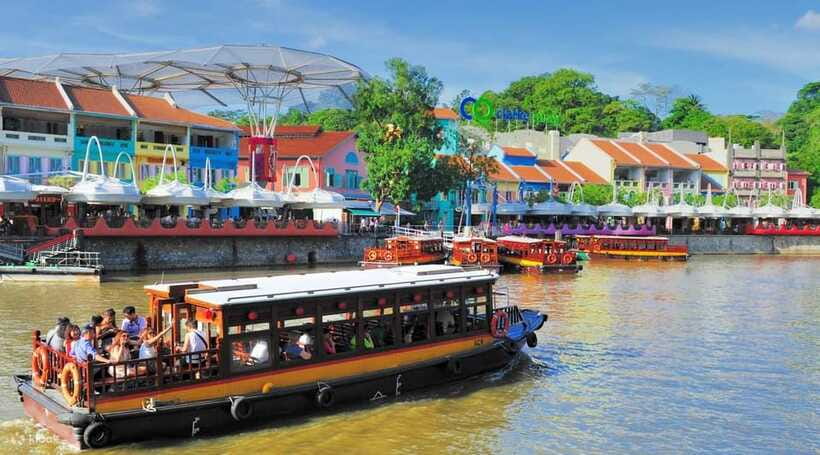 Singapore Starry Night: Cruise, Garden Rhapsody & Spectra - The guide and the value of local commentary