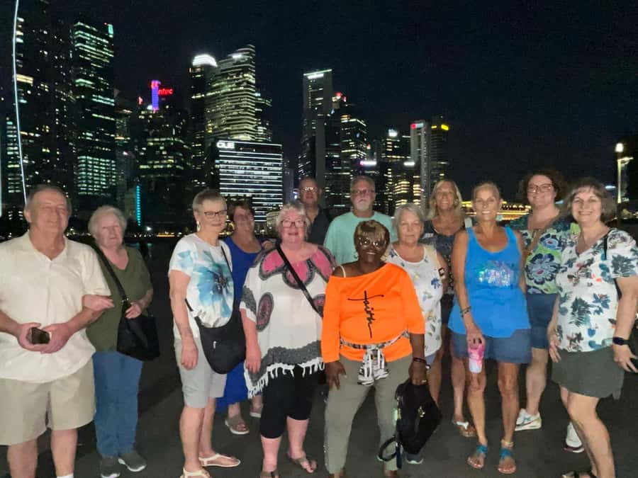 Singapore Starry Night: Cruise, Garden Rhapsody & Spectra - Transport, pickup, and the evening pace