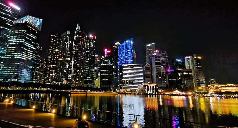 Singapore: Sunset City Tour by Kick Scooter - Following the Singapore River to Raffles’ Landing Site