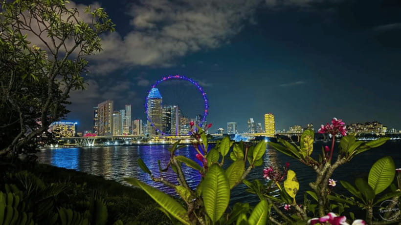 Singapore: Sunset River Cruise and Glittering Light Shows - What the $75 price really covers