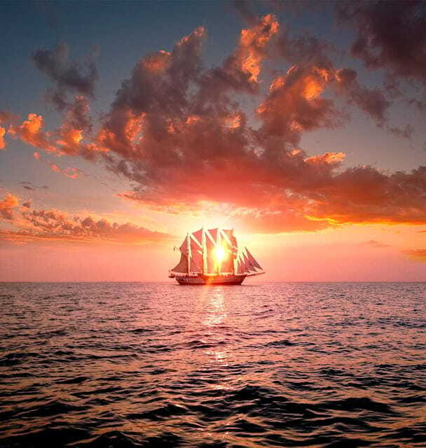 Singapore: Sunset Tall Ship Cruise with 4-Course Meal - A Friendly Crew Matters on a Formal Evening