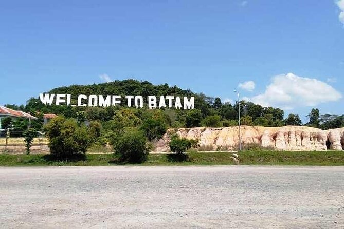 SMALL GROUP: Batam day tour with Ferry, 1-hour Massage, and Lunch from Singapore - Museum Batam Raja Ali Haji