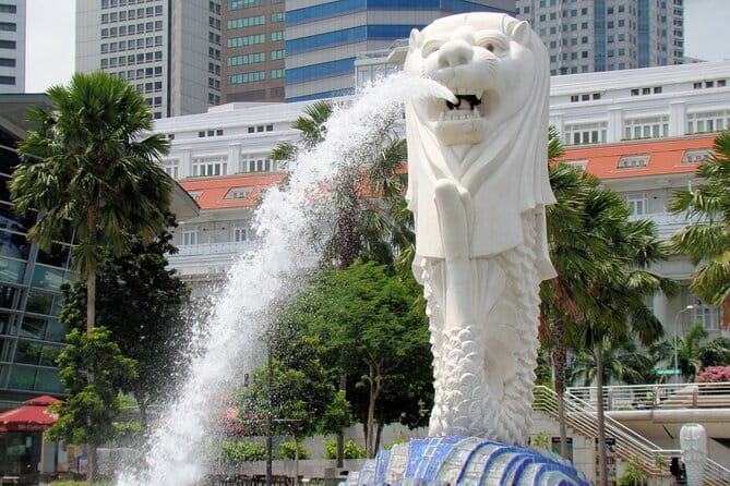 Small Group Singapore Morning City Tour with Gardens By The Bay - Thian Hock Keng Temple and Singapore’s Hokkien story