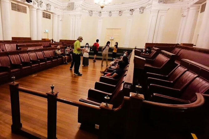 Splendour of Colonial Singapore Walking Tour with Lunch - Three courses at Boat Quay