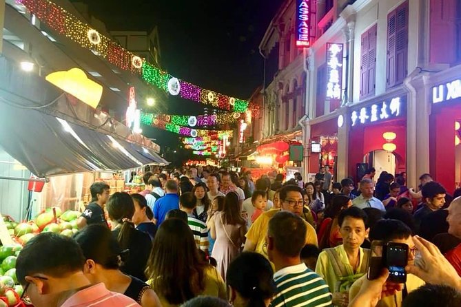 Tastes of Chinatown - Eight to 10 tastings, not one large meal
