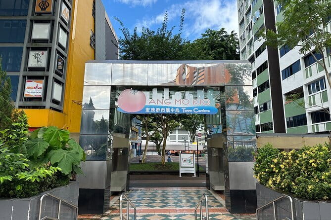 The Real Singapore Heartland Walking Food Tour - Starting at Ang Mo Kio MRT at 4:30 pm